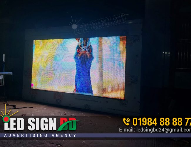 LED LCD Outdoor Moving Advertising Display Screen Supplier BD